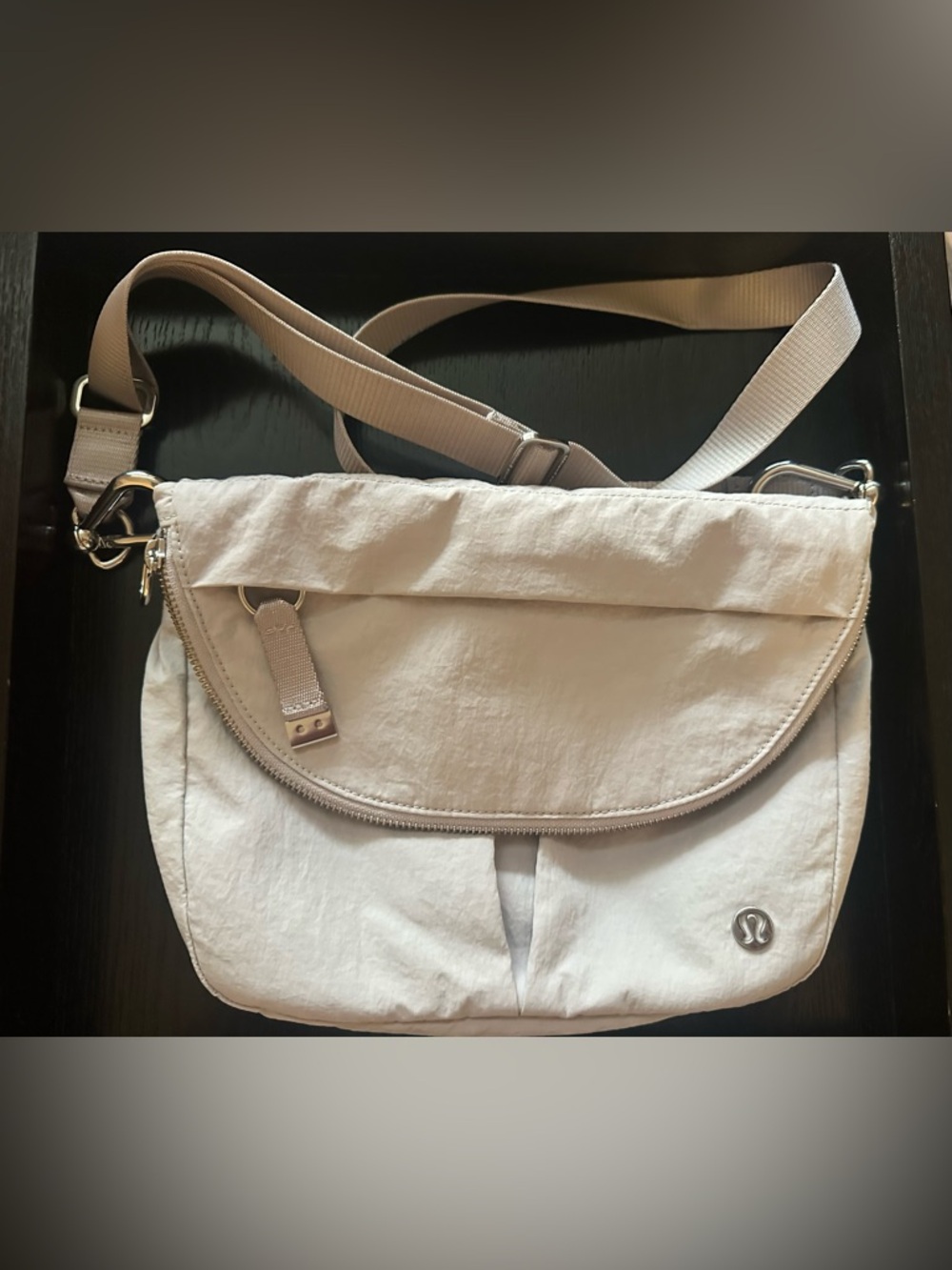 Lululemon All Night Festival Bag 5L chrome/silver